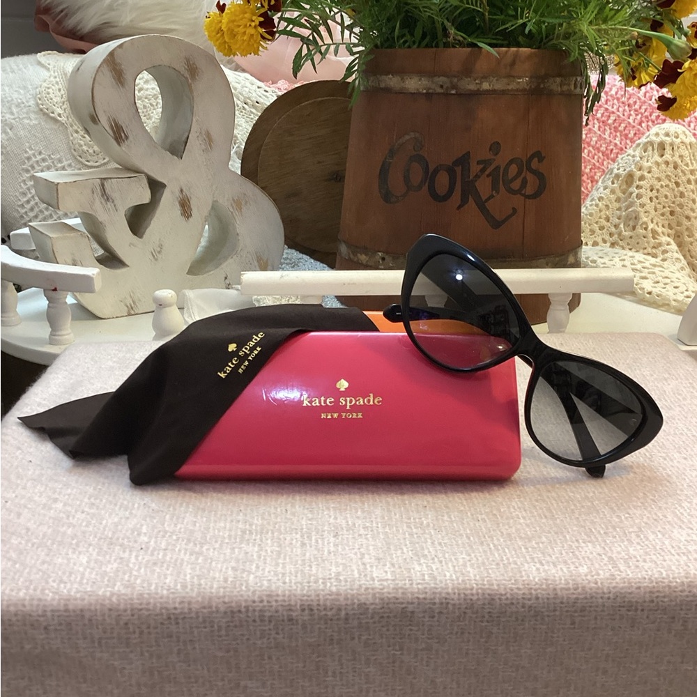 Kate Spade Black Sunglasses with Bright Pink Case